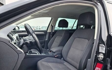 Volkswagen Passat B8 рестайлинг, 2018 год, 1 899 000 рублей, 17 фотография