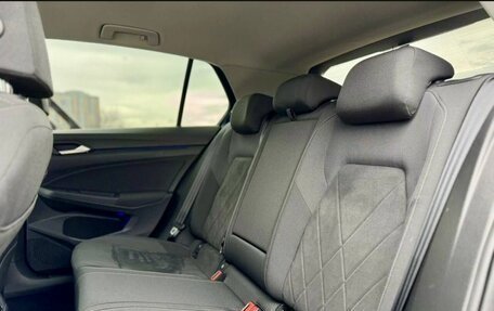 Volkswagen Golf VIII, 2021 год, 3 350 000 рублей, 15 фотография