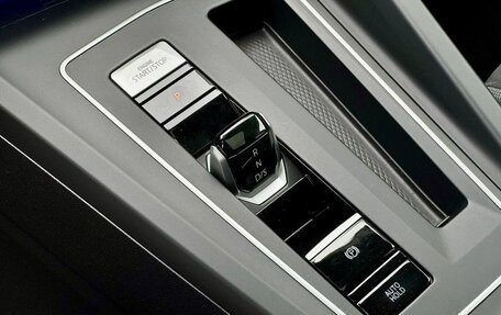 Volkswagen Golf VIII, 2021 год, 3 350 000 рублей, 10 фотография