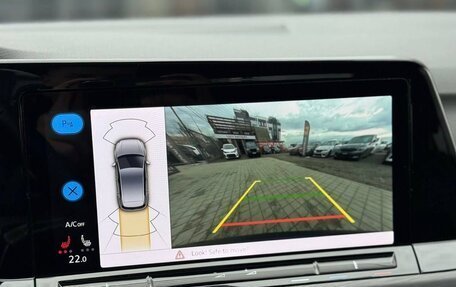 Volkswagen Golf VIII, 2021 год, 3 350 000 рублей, 24 фотография