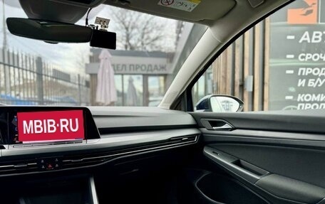 Volkswagen Golf VIII, 2021 год, 3 350 000 рублей, 22 фотография