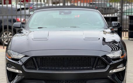 Ford Mustang VI рестайлинг, 2021 год, 3 799 000 рублей, 2 фотография