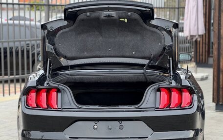 Ford Mustang VI рестайлинг, 2021 год, 3 799 000 рублей, 6 фотография