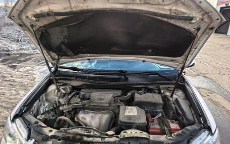 Toyota Camry, 2012 год, 2 050 000 рублей, 6 фотография