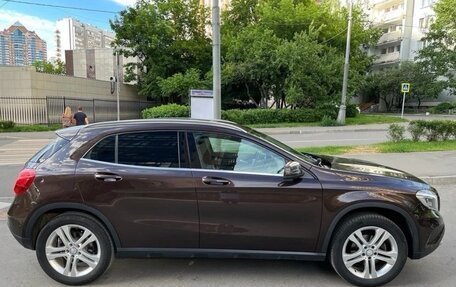 Mercedes-Benz GLA, 2015 год, 1 850 000 рублей, 4 фотография