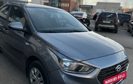 Hyundai Solaris II рестайлинг, 2017 год, 1 250 000 рублей, 2 фотография