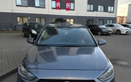 Hyundai Solaris II рестайлинг, 2017 год, 1 250 000 рублей, 4 фотография