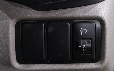 Honda Insight II рестайлинг, 2009 год, 929 000 рублей, 22 фотография