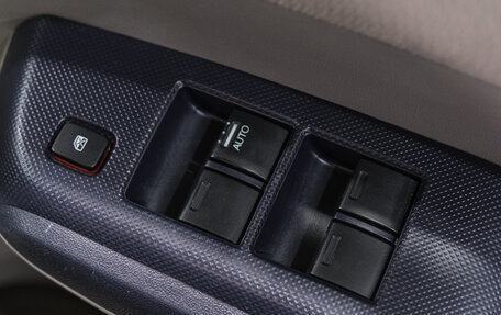 Honda Insight II рестайлинг, 2009 год, 929 000 рублей, 24 фотография