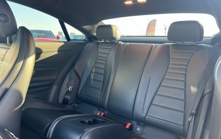 Mercedes-Benz E-Класс, 2018 год, 3 199 000 рублей, 9 фотография