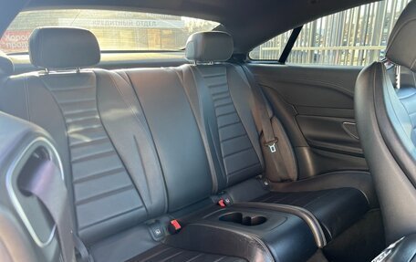 Mercedes-Benz E-Класс, 2018 год, 3 199 000 рублей, 15 фотография