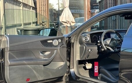 Mercedes-Benz E-Класс, 2018 год, 3 199 000 рублей, 26 фотография