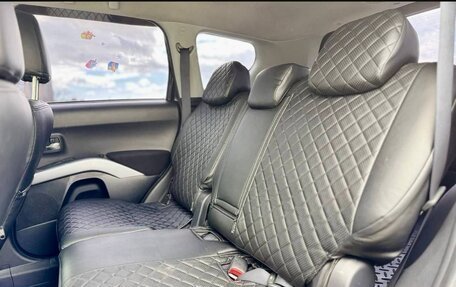 Mitsubishi Outlander III рестайлинг 3, 2008 год, 1 049 000 рублей, 13 фотография