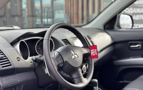 Mitsubishi Outlander III рестайлинг 3, 2008 год, 1 049 000 рублей, 11 фотография