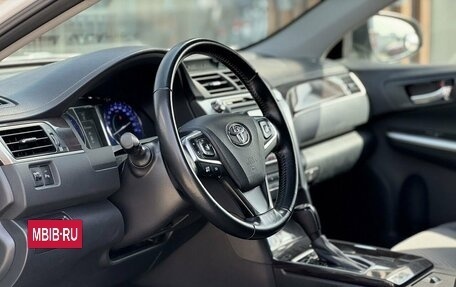 Toyota Camry, 2016 год, 1 830 000 рублей, 10 фотография