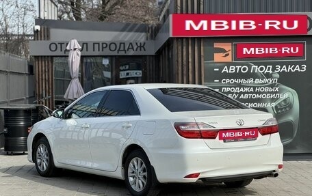 Toyota Camry, 2016 год, 1 830 000 рублей, 4 фотография