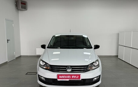 Volkswagen Polo VI (EU Market), 2017 год, 1 135 000 рублей, 2 фотография