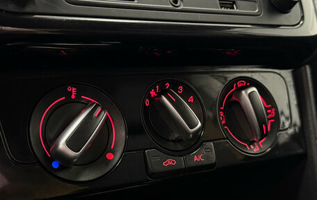 Volkswagen Polo VI (EU Market), 2017 год, 1 135 000 рублей, 10 фотография