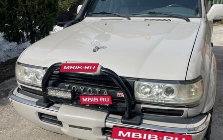 Toyota Land Cruiser 80 рестайлинг, 1993 год, 5 000 000 рублей, 2 фотография