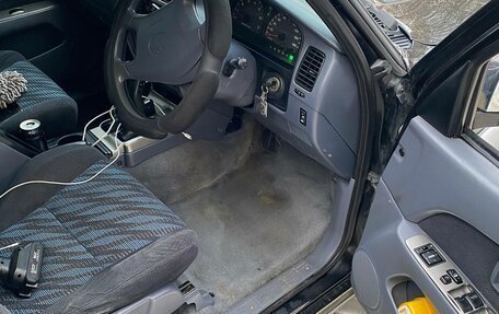 Toyota Hilux Surf III рестайлинг, 1999 год, 1 490 000 рублей, 12 фотография