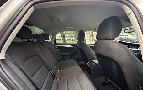 Audi A4, 2009 год, 999 000 рублей, 10 фотография