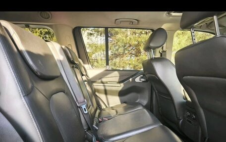 Nissan Pathfinder, 2007 год, 950 000 рублей, 10 фотография