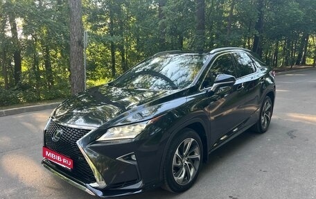 Lexus RX IV рестайлинг, 2017 год, 3 850 000 рублей, 7 фотография