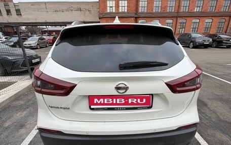 Nissan Qashqai, 2022 год, 2 300 000 рублей, 4 фотография