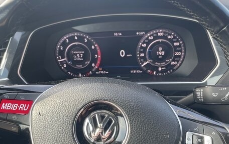 Volkswagen Tiguan II, 2018 год, 2 400 000 рублей, 6 фотография