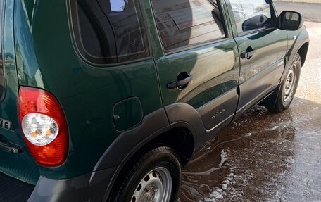 Chevrolet Niva I рестайлинг, 2011 год, 460 000 рублей, 2 фотография