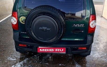 Chevrolet Niva I рестайлинг, 2011 год, 460 000 рублей, 4 фотография