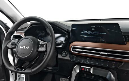 KIA Sportage IV рестайлинг, 2024 год, 4 229 000 рублей, 10 фотография