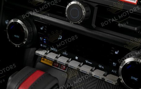 Toyota Tacoma, 2026 год, 11 800 000 рублей, 14 фотография