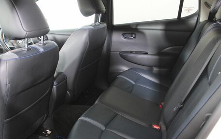 Nissan Leaf II, 2018 год, 1 690 000 рублей, 11 фотография