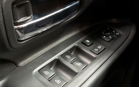 Mitsubishi Outlander III рестайлинг 3, 2020 год, 2 700 000 рублей, 30 фотография