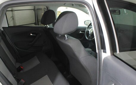 Volkswagen Polo VI (EU Market), 2012 год, 585 000 рублей, 19 фотография