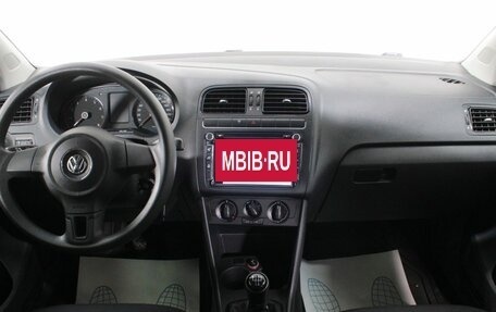 Volkswagen Polo VI (EU Market), 2012 год, 585 000 рублей, 13 фотография