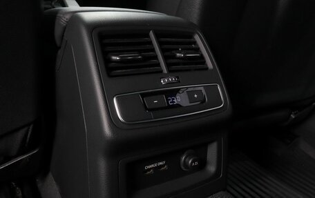 Audi A4, 2021 год, 2 990 000 рублей, 21 фотография