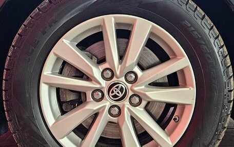 Toyota Camry, 2020 год, 2 900 000 рублей, 19 фотография