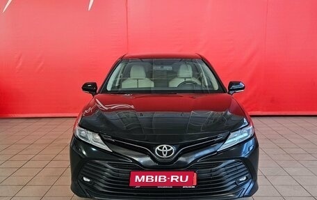 Toyota Camry, 2020 год, 2 900 000 рублей, 8 фотография