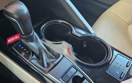 Toyota Camry, 2020 год, 2 900 000 рублей, 16 фотография