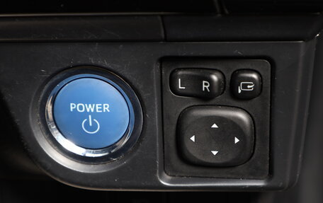 Toyota Corolla, 2018 год, 1 749 000 рублей, 11 фотография