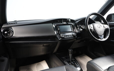 Toyota Corolla, 2018 год, 1 749 000 рублей, 8 фотография