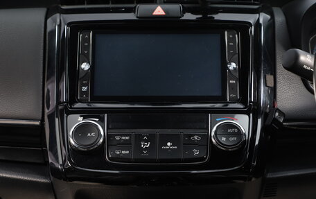 Toyota Corolla, 2018 год, 1 749 000 рублей, 14 фотография