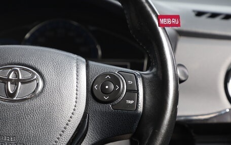 Toyota Corolla, 2018 год, 1 749 000 рублей, 13 фотография