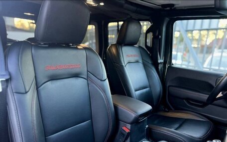 Jeep Wrangler, 2020 год, 5 950 000 рублей, 19 фотография