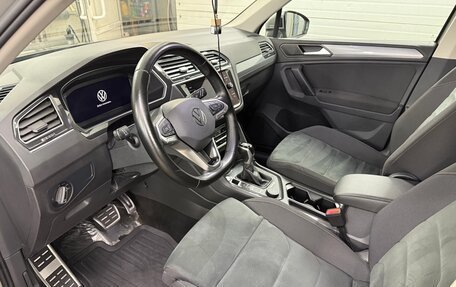 Volkswagen Tiguan II, 2021 год, 3 950 000 рублей, 11 фотография