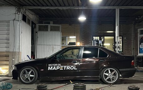 BMW 3 серия, 1991 год, 650 000 рублей, 6 фотография