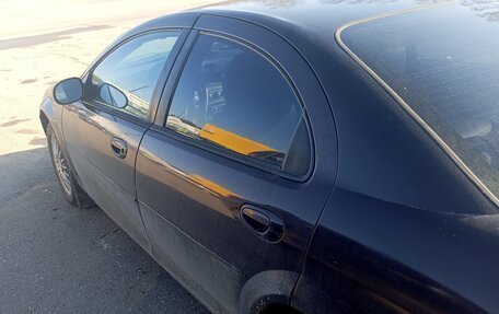 Dodge Stratus II, 2004 год, 280 000 рублей, 2 фотография