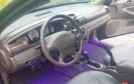 Dodge Stratus II, 2004 год, 280 000 рублей, 13 фотография